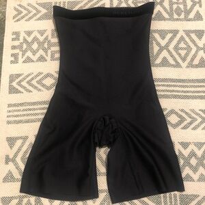 Honeylove No-Show High Waist Shorts Shapewear XS